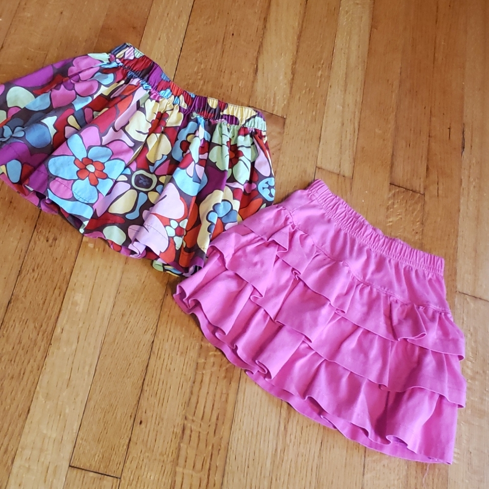 2 Hanna Andersson Skirts size 100